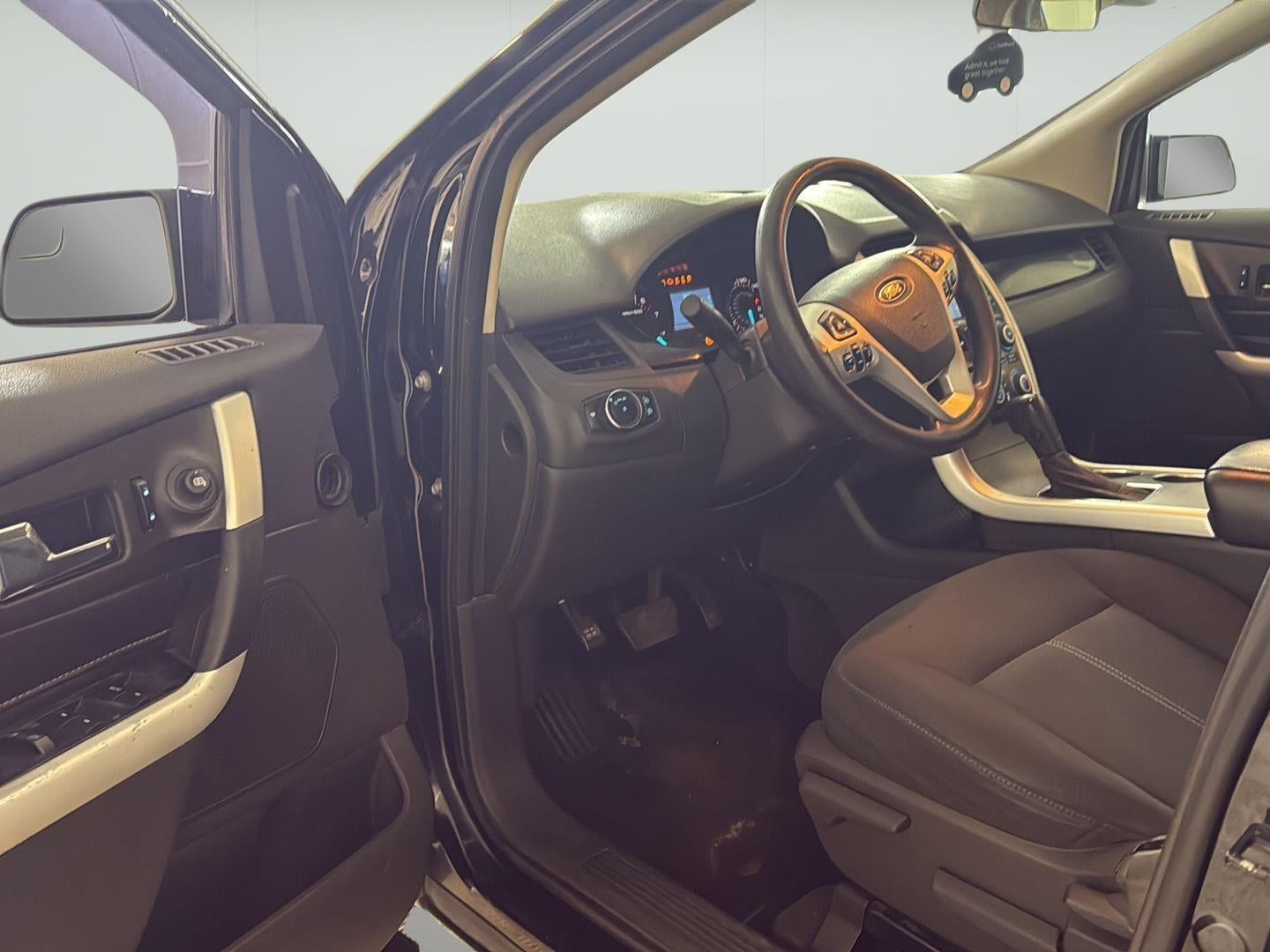 2011 Ford Edge SE