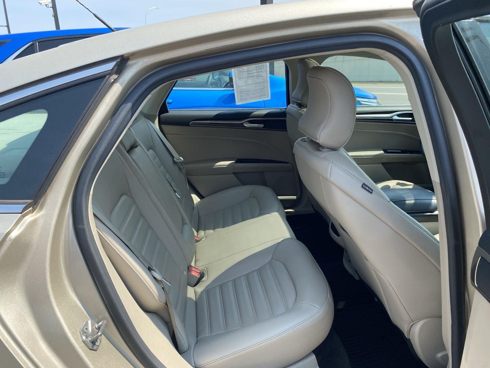 2017 Ford Fusion SE