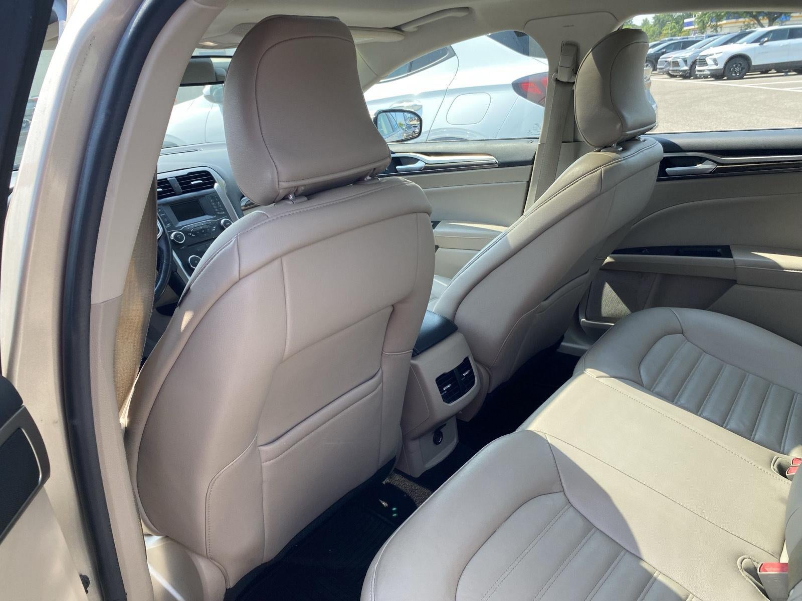 2017 Ford Fusion SE