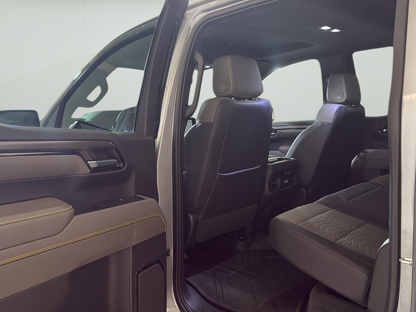2024 Chevrolet Silverado 1500 ZR2 - Photo 11