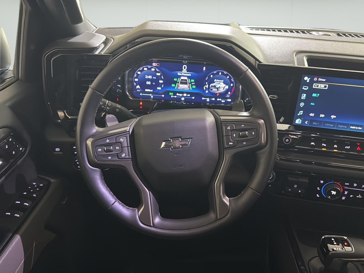 2024 Chevrolet Silverado 1500 ZR2 - Photo 13