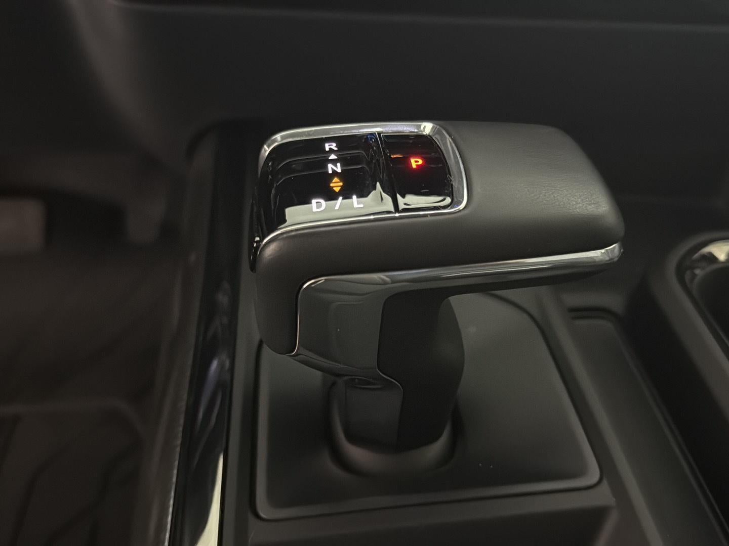 2024 Chevrolet Silverado 1500 ZR2 - Photo 24