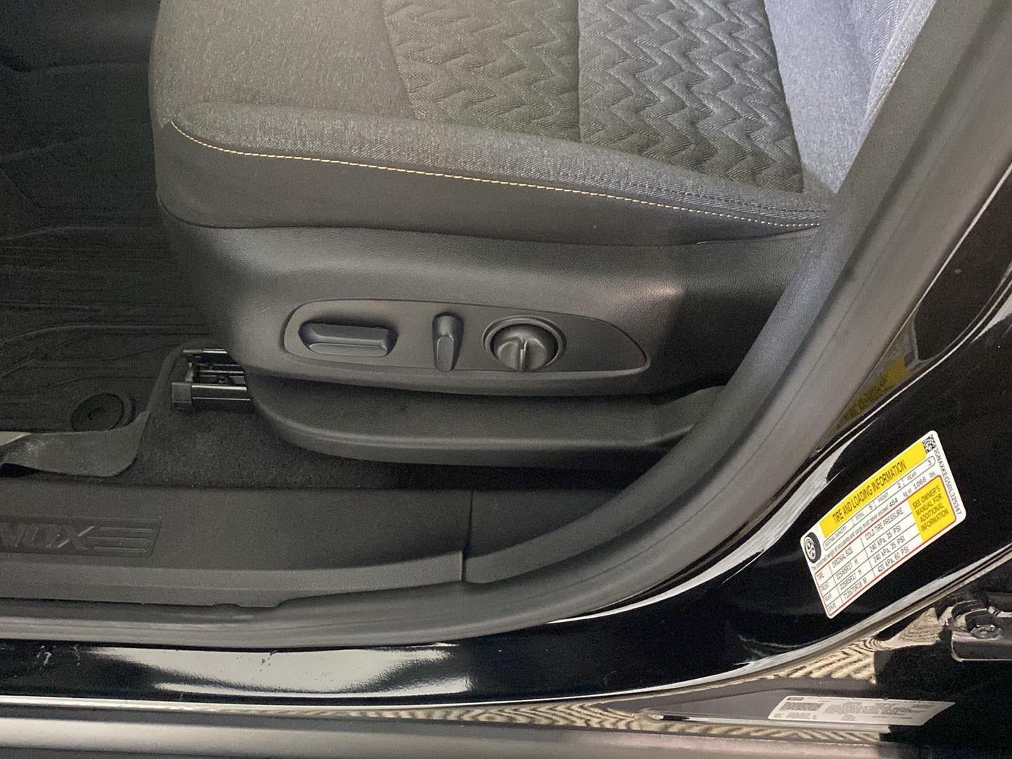 2024 Chevrolet Equinox LT - Photo 19