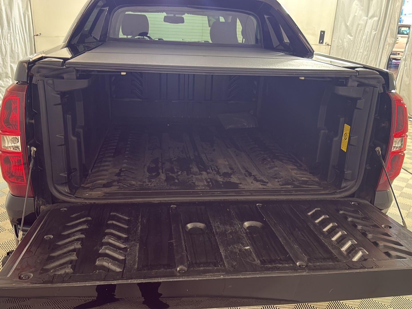 2013 Chevrolet Avalanche LT