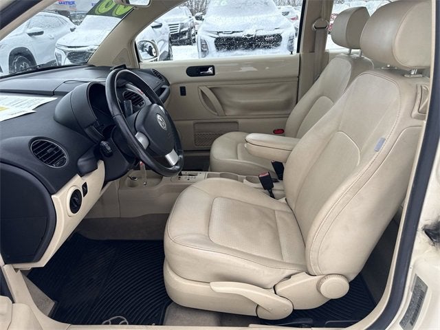 2008 Volkswagen New Beetle Coupe S