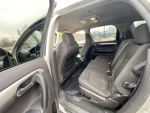 2007 Saturn Outlook XE