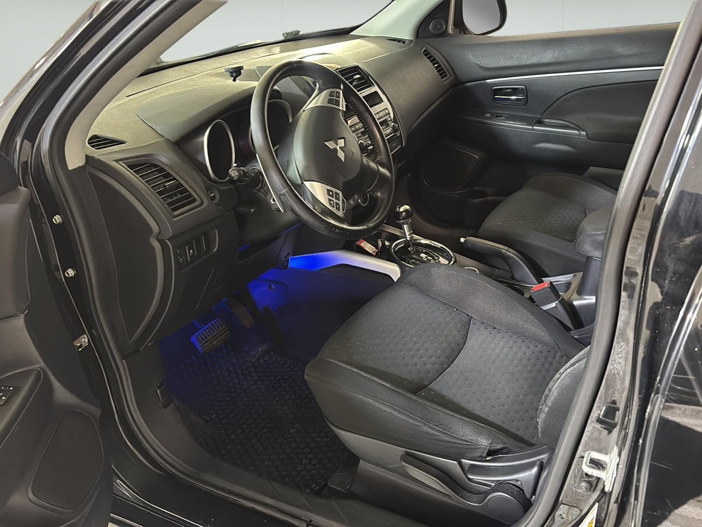 2011 Mitsubishi Outlander Sport SE