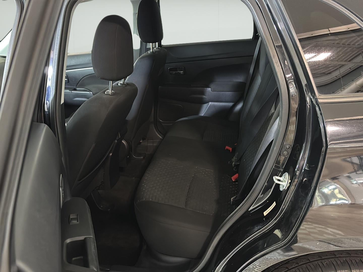 2011 Mitsubishi Outlander Sport SE