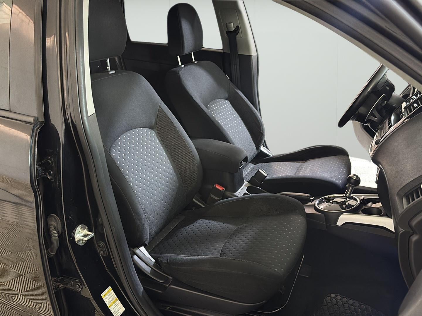 2011 Mitsubishi Outlander Sport SE
