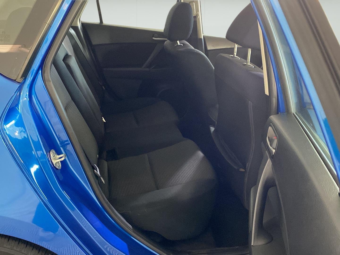 2012 Mazda Mazda3 i Touring