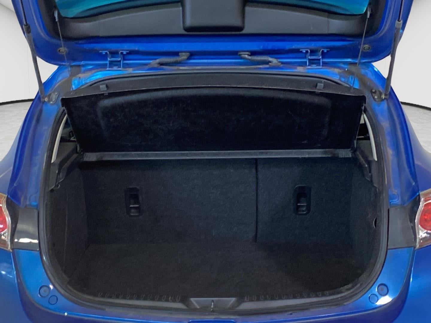 2012 Mazda Mazda3 i Touring
