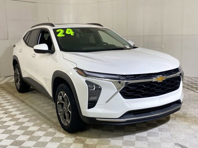 2024 Chevrolet Trax LT's photo