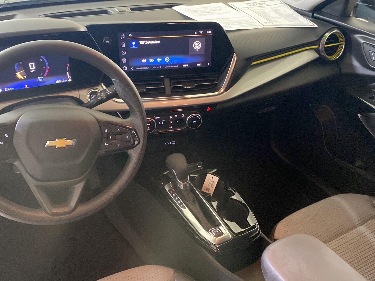 2025 Chevrolet Trax LT