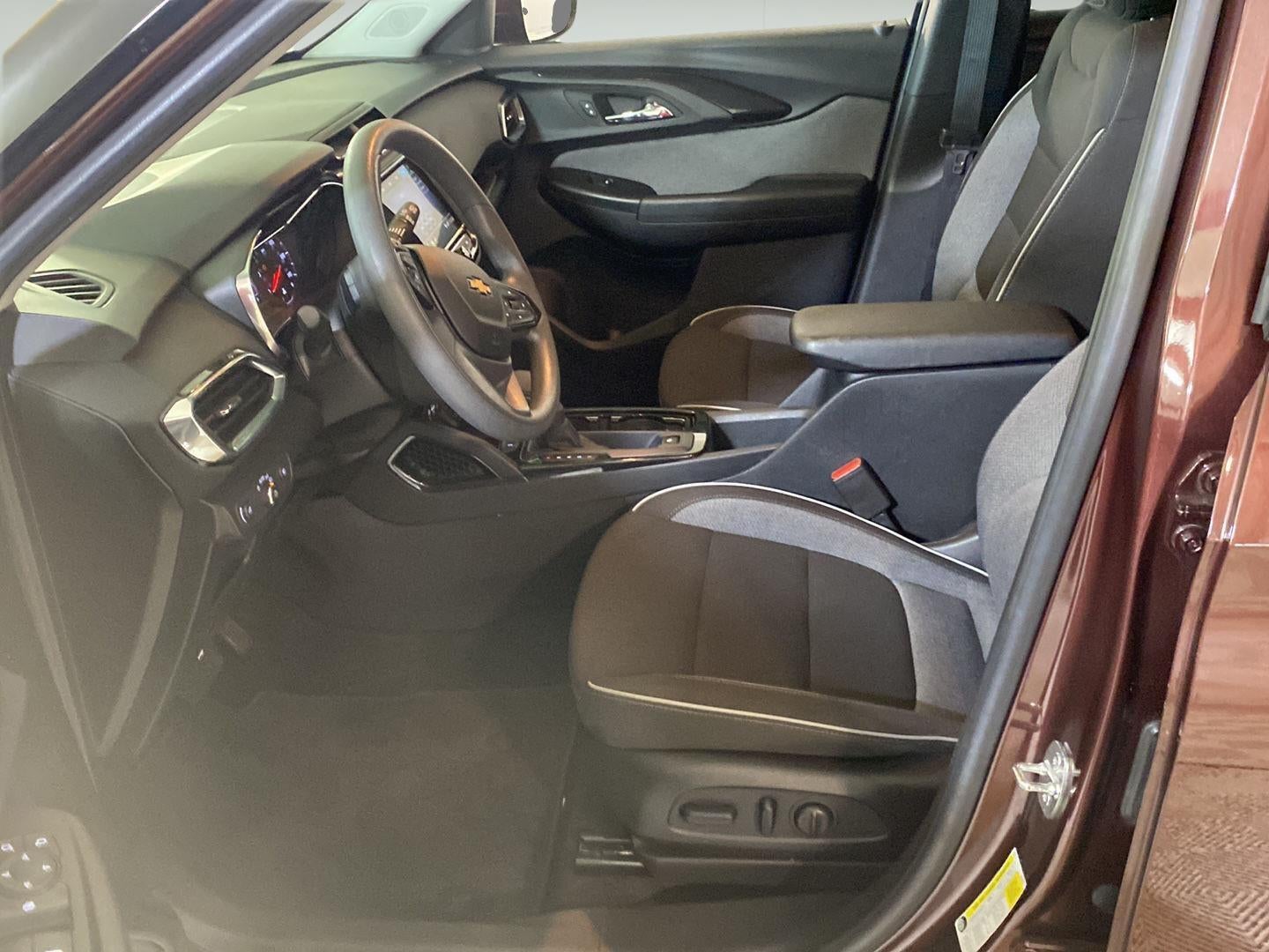 2023 Chevrolet TrailBlazer LT - Photo 15