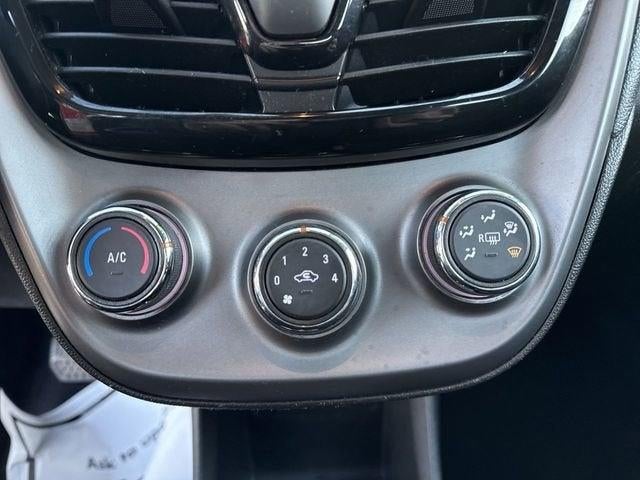 2019 Chevrolet Spark LS - Photo 29