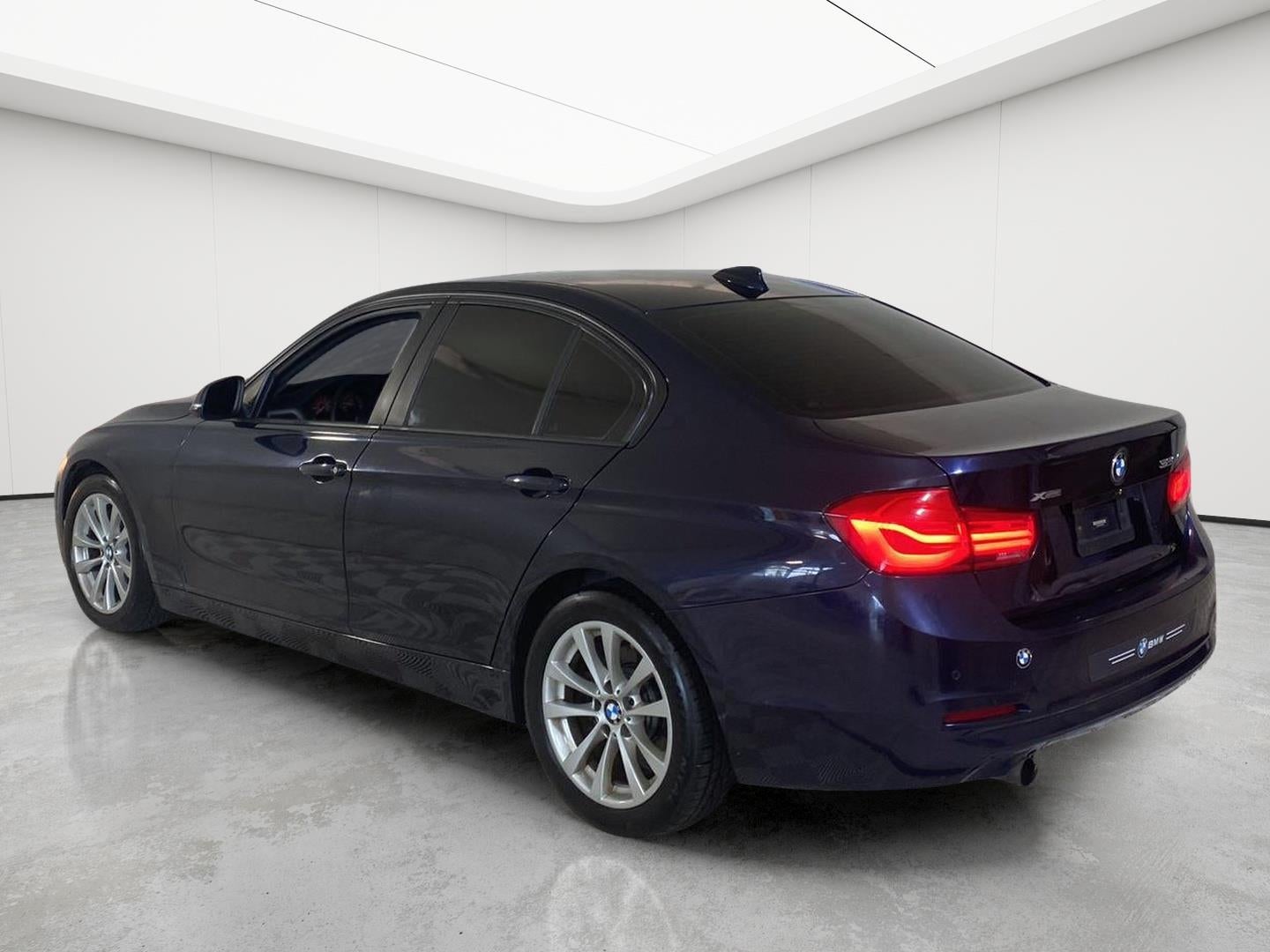 2017 BMW 3 Series 320i xDrive