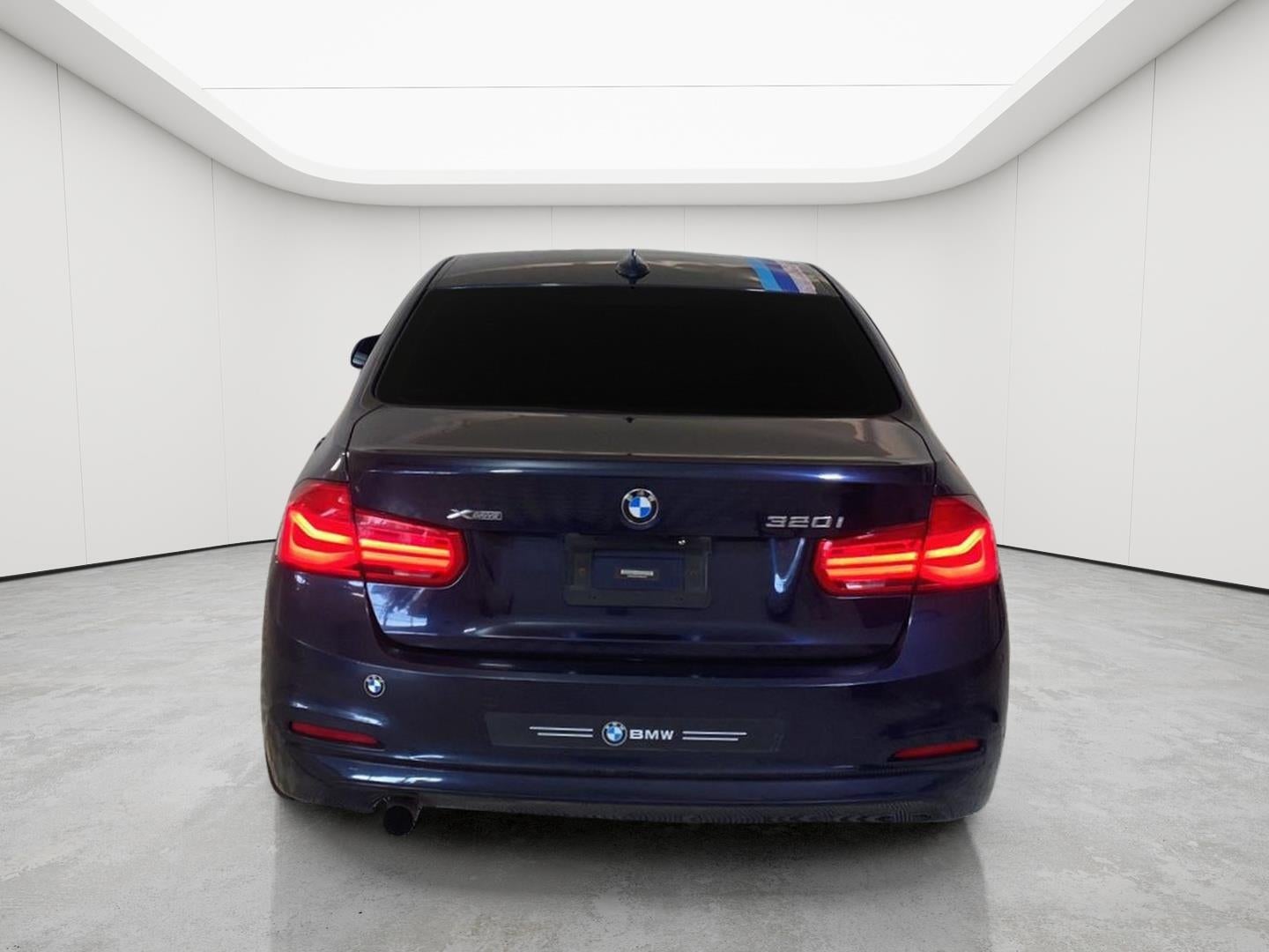 2017 BMW 3 Series 320i xDrive