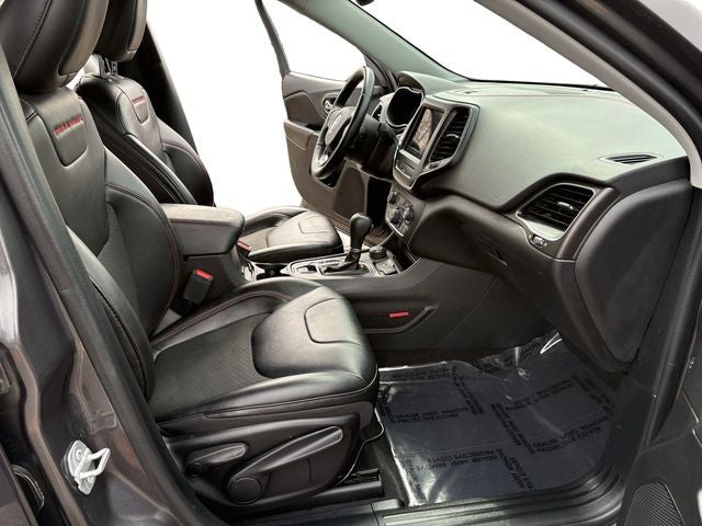 2020 Jeep Cherokee Trailhawk