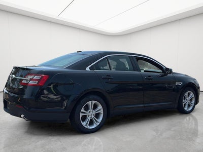 2016 Ford Taurus SEL