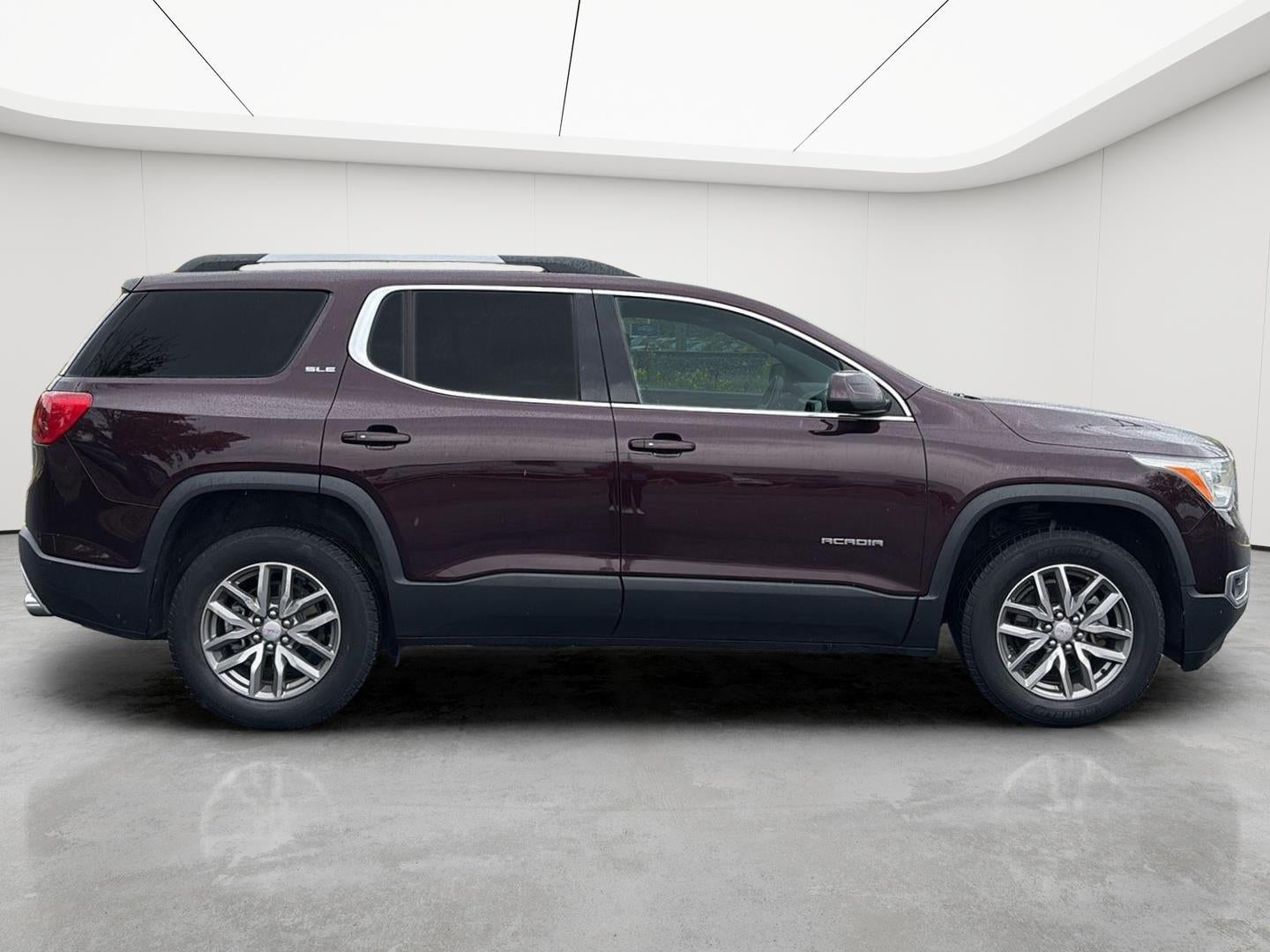2017 GMC Acadia SLE