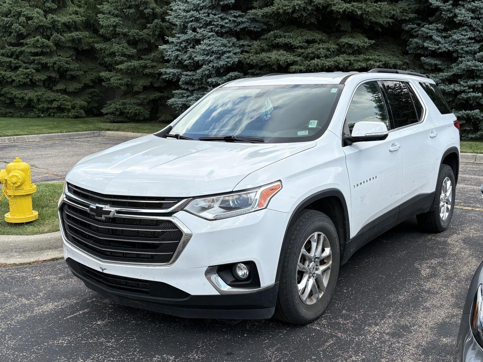 2020 Chevrolet Traverse LT Cloth