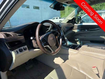 2017 Cadillac Escalade ESV Luxury