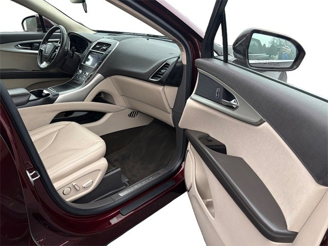 2020 Lincoln Nautilus Standard