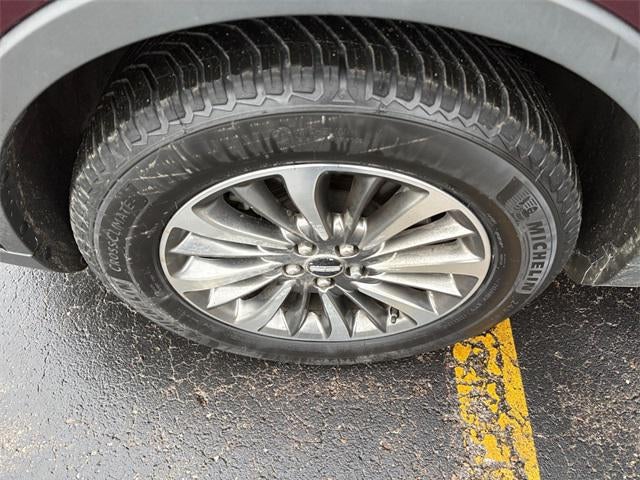 2020 Lincoln Nautilus Standard