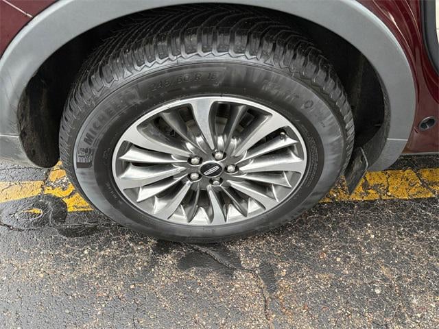 2020 Lincoln Nautilus Standard