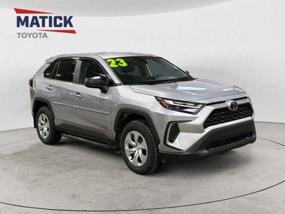 2023 Toyota RAV4 LE