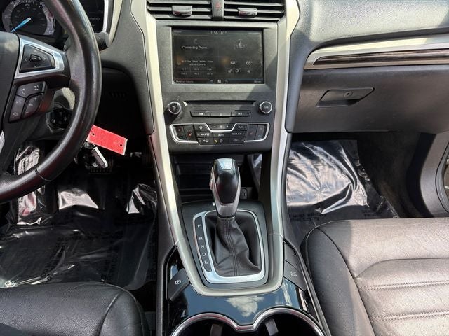 2016 Ford Fusion Hybrid SE