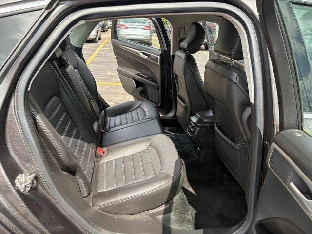 2016 Ford Fusion Hybrid SE