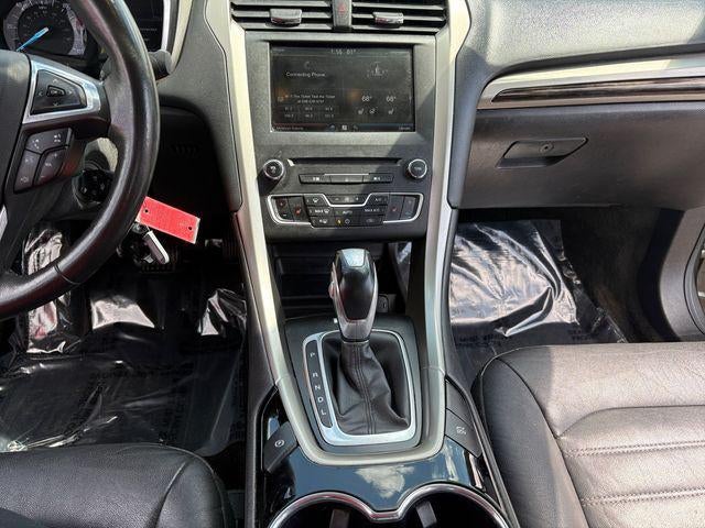 2016 Ford Fusion Hybrid SE