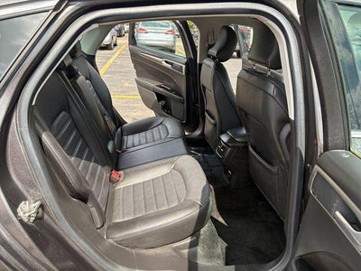 2016 Ford Fusion Hybrid SE