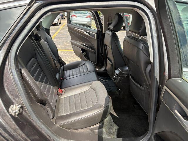 2016 Ford Fusion Hybrid SE