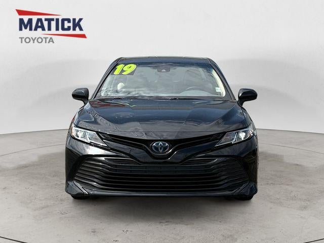 2019 Toyota Camry Hybrid LE