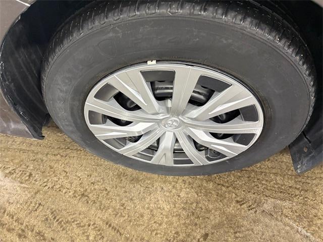 2023 Toyota Camry Hybrid LE