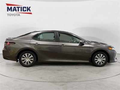 2023 Toyota Camry Hybrid LE