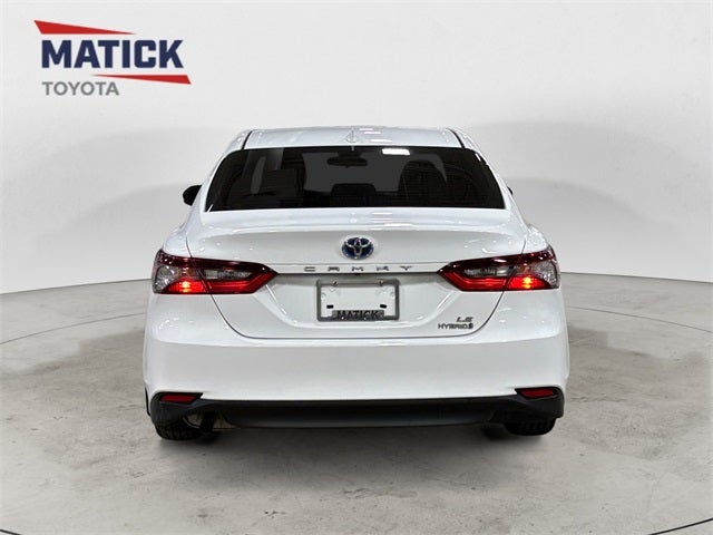 2021 Toyota Camry Hybrid LE