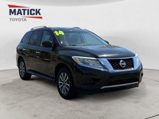 2014 Nissan Pathfinder SV