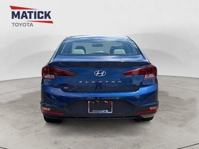 2019 Hyundai Elantra SE