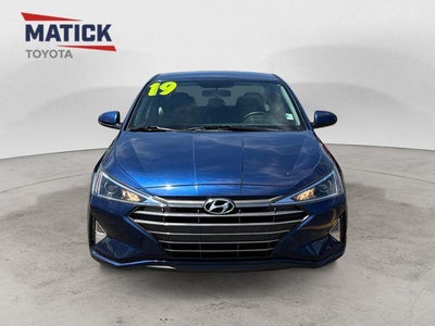 2019 Hyundai Elantra SE