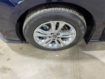 2023 Toyota Sienna XSE 7 Passenger