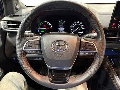 2023 Toyota Sienna XSE 7 Passenger