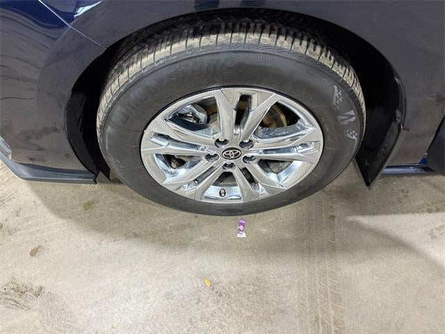 2023 Toyota Sienna XSE 7 Passenger