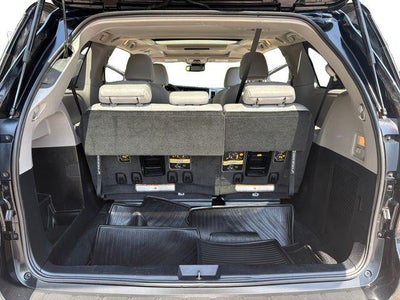 2018 Toyota Sienna Limited Premium 7 Passenger