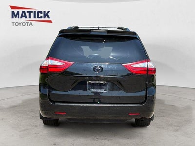 2018 Toyota Sienna Limited Premium 7 Passenger
