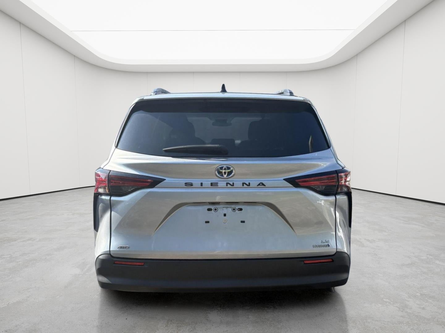 2022 Toyota Sienna LE