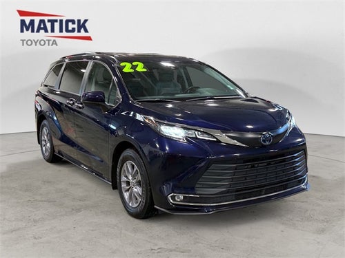 2022 Toyota Sienna XLE 7 Passenger