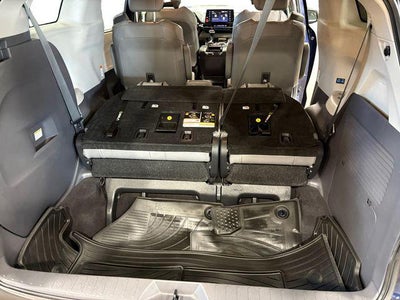 2022 Toyota Sienna XLE 7 Passenger